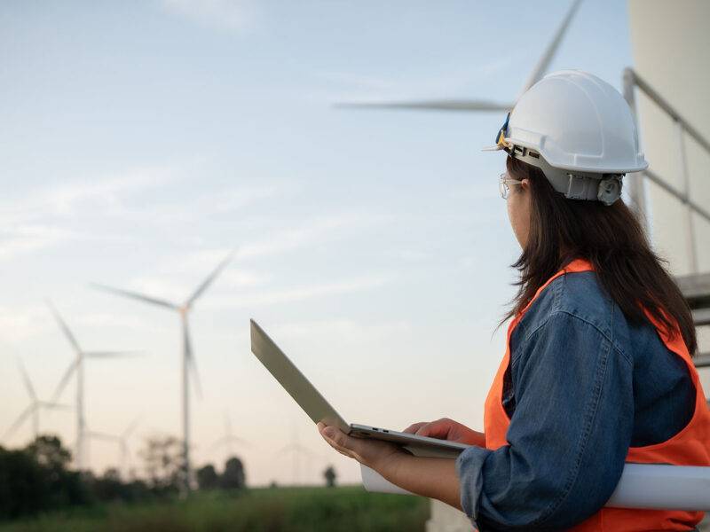 Wind Turbine Risk Management Contractor Compliance